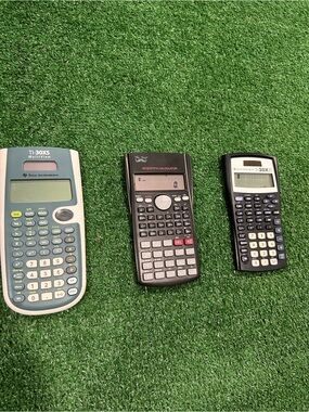 Texas Instruments TI-30XS MultiView & TI-30X IIS Scientific Calculators Lot of 3